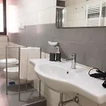 A Due Passi לינה וארוחת בוקר טאראנטו