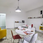 A Due Passi לינה וארוחת בוקר טאראנטו